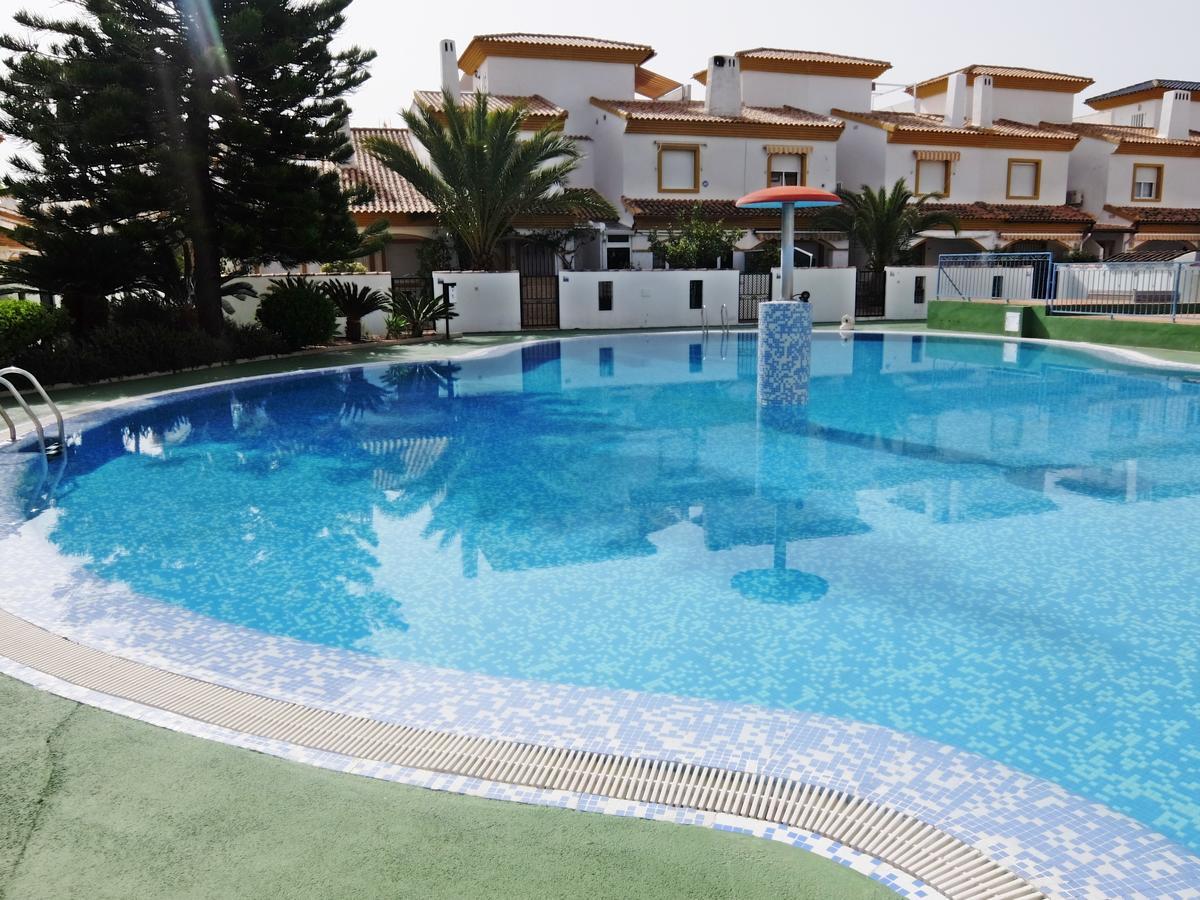 Apartamento Familiar Junto A La Playa De San Fernando - Оліва Екстер'єр фото