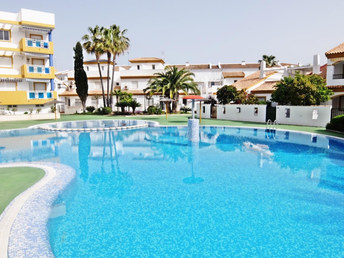 Apartamento Familiar Junto A La Playa De San Fernando - Оліва Екстер'єр фото