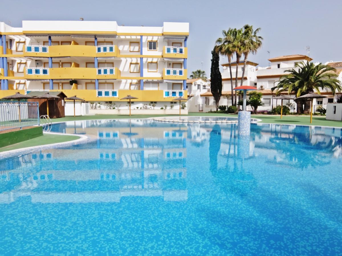Apartamento Familiar Junto A La Playa De San Fernando - Оліва Екстер'єр фото